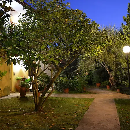 Farm stay Gli Olivi Calci